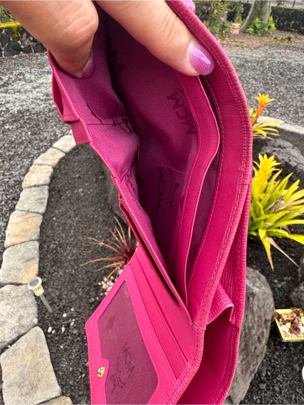 MCM Hot Pink Leather Trifold Wallet Charm Detail with COA - Picture 13 of 16